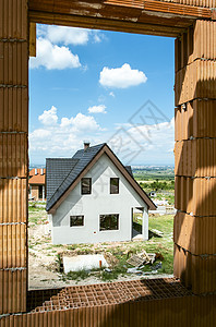 建造新住房建筑学销售黑色蓝色房屋财产白色家庭住宅天空图片