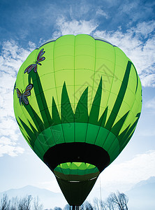 绿色气球多云飞艇旅行天线航班自由飞机旅游天空冒险图片