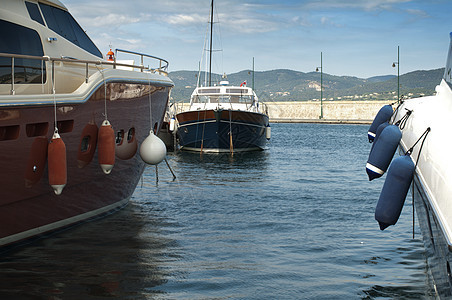 在圣特洛佩斯建造的游艇港口汽艇海岸奢华日落支撑船舶巡航蓝色旅行图片