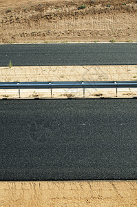 新的沥青高速公路公路速度水平建筑基础设施爬坡驾驶车道灾难风景赛道图片