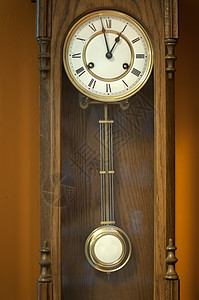 旧古时钟倒数古玩金子手表数字棕褐色灰尘乡愁古董历史图片