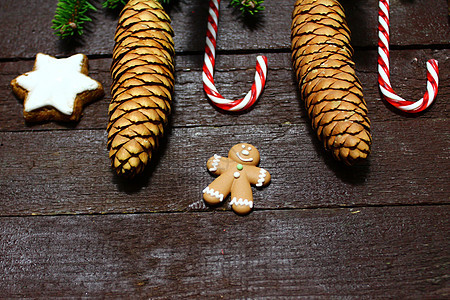美妙的圣诞节装饰糖果枝条时候庆典贺卡木结构木头季节性手杖乡村图片