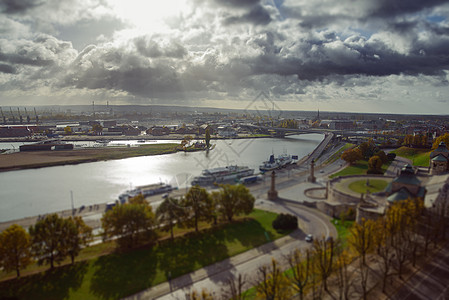 Szczecin市景 在阳光明媚的一天 波兰 欧洲风景旅游旅行城堡建筑学纪念碑目的地晴天市中心街道图片