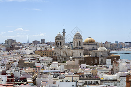 Cadiz 与大教堂的全景建筑学景观旅游城市太阳海洋市中心教会蓝色建筑图片