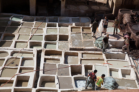 皮革制革厂 Fez 摩洛哥 2017年工艺工作工匠麦地传统精神制造业旅游建筑学工厂图片