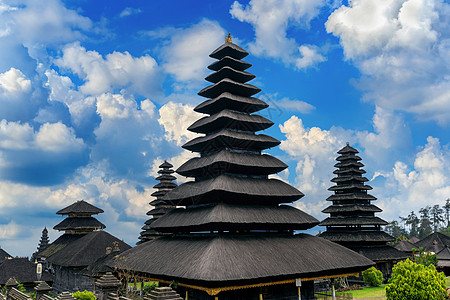 印度尼西亚巴厘的贝萨基寺庙建筑上帝天空全景艺术品旅行历史雕像建筑学游客图片