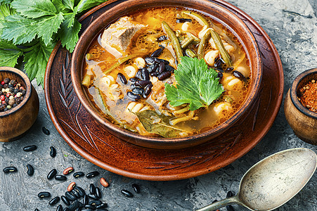 豆豆肉汤桌子香料美味食物调度盘子胡椒味道猪肉草本植物图片