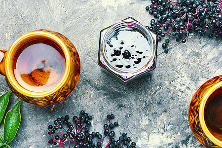 长莓秋天果酱杯子甜点季节装罐桌子水果药品养护食物浆果图片