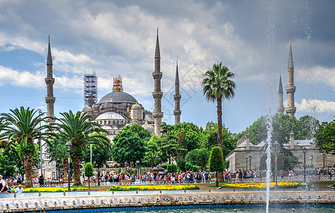 圣·索菲亚教堂土耳其伊斯坦布尔历史性文化旅行博物馆圆顶教会喷泉金角尖塔地标背景
