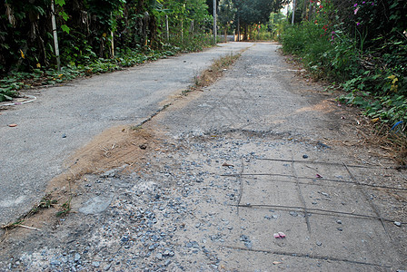 混凝土路被损坏了土地警告建筑学大街基础设施商业风险维修城市旅行图片