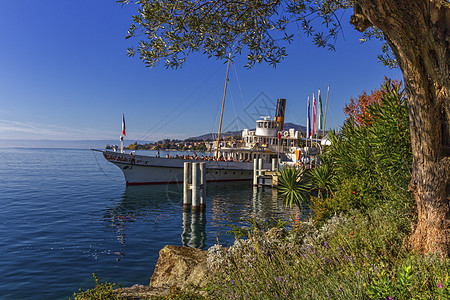 瑞士蒙特勒日内瓦莱曼湖老旧的蒸汽船运输汽船血管旅游假期遗产导航天空海军旅行图片