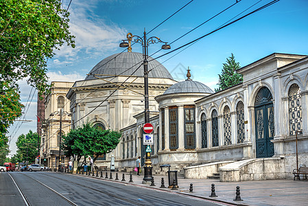 土耳其伊斯坦布尔历史中心的街道建筑电车市场旅行旅游地标正方形路线金角运输图片