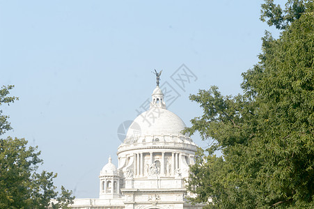 维多利亚纪念堂的顶部中央圆顶 皇家徽章 由白色 Makrana 大理石建造 怀旧皇家的辉煌 艺术博物馆中心和旅游目的地 印度西孟图片