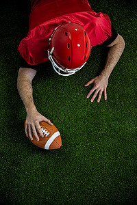 美国足球运动员试图得分的成绩男人男性运动服专注竞技头盔足球场活动力量天文图片