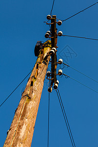 电压比隆电线力量线条工业电缆邮政天空蓝色金属电气图片