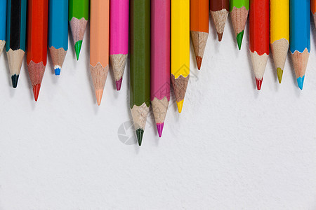 以波模式安排的彩色铅笔特写绘画活力爱好沟通幼儿园现实艺术检查木头生活图片