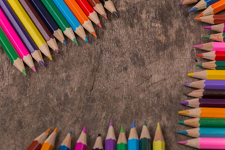 彩色铅笔创造力锐化蜡笔彩虹木头成套学习爱好艺术棕色图片