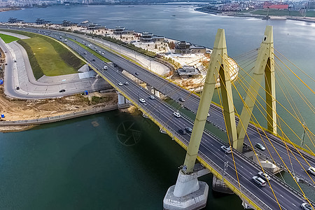 河上美丽的桥 电缆上的桥是罗阿的运输交通景观道路金属行人建造地标天线旅游图片
