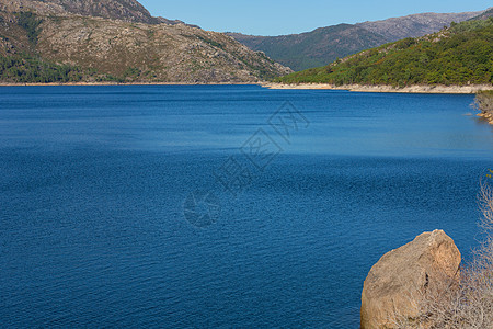 维拉里尼奥达斯富尔纳斯高地蓝色森林弹幕旅游国家炉子绿色风景旅行图片