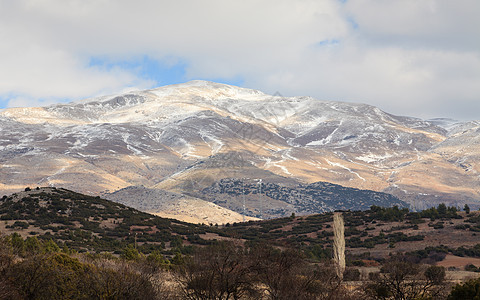 金十字山地形岩石美丽荒野顶峰爬坡首脑风景白色蓝色图片