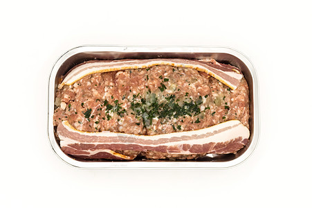 准备在铝盘中烘烤的肉饼盘子食物猪肉烹饪草本植物美食面包地面香料牛肉图片