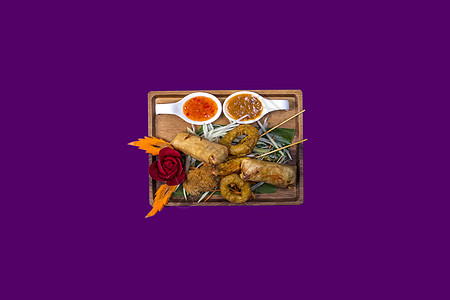 混合板 有泰海食品 紫背景广告复制空间图片