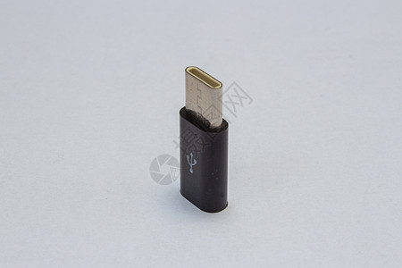 USB 微缩到 C 类型 USB 小适配器适配器宏观连接器黑色白色界面电脑网络插头硬件图片