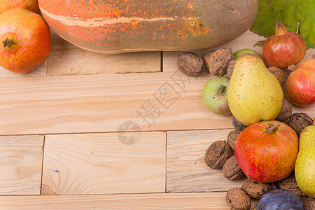 秋秋水果木头季节食物石榴高架叶子橙子色调李子生活图片