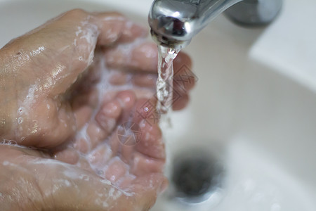 妇女用肥皂和水洗手微生物清洁度液体细菌女性预防浴室卫生化妆品卫生间图片