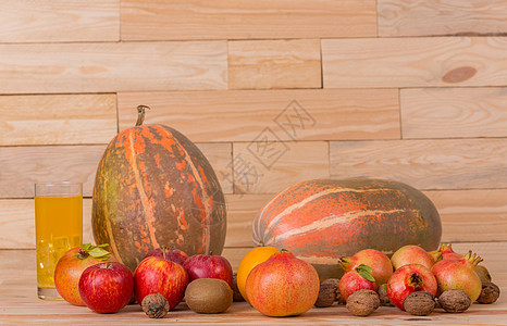 秋季水果石榴栗子饮食收成叶子坚果季节性团体季节收藏图片