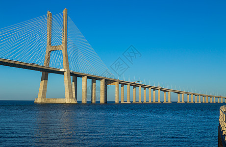桥旅行海洋金属景观天空地标建筑学全景建筑伽马图片