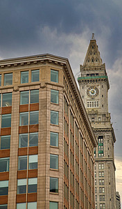 波士顿的建筑和时钟塔图片