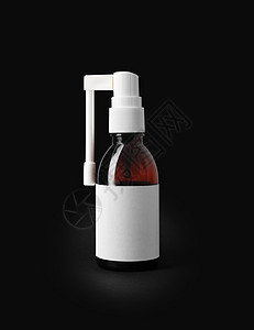 在黑色背景中隔离的喉喷雾药物治疗疾病化学品卫生治愈混合物包装过敏产品药品图片