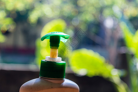 手洗和消毒瓶的一部分 洗手液清洁产品用于洗手 清洁双手 护肤 预防传染病的健康和卫生背景保健塑料喷雾器细菌美容喷雾护理肥皂水个人图片