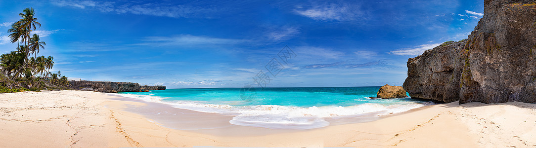 巴巴多斯加勒比海滩的海滨图片