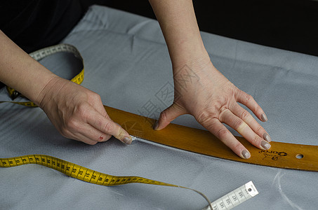 定制缝制 2号服饰剪刀风俗工匠精神卷尺设计师纺织品沙龙织物缝纫图片