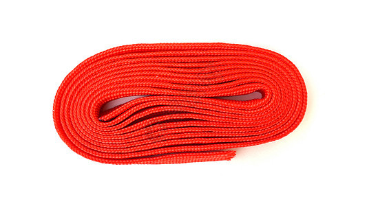 红色的制造绳子折叠在卷圈里 白色背景的红色绳子绑定织物曲线纺织品亚麻电缆工具材料针织圆圈图片