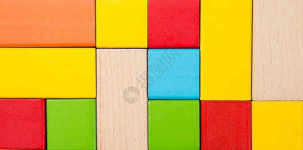 已分类的木制玩具 Bloc绿色游戏红色立方体孩子童年图片