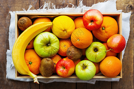 果实收成 苹果 橙子 柠檬 基威 香蕉 硬木板水果盒子食物奇异果平铺收藏图片