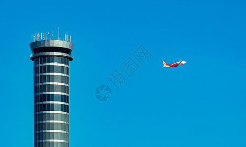 机场带有国际航班的空中交通管制塔 与国际机场连接命令玻璃建造导航天气飞行技术雷达控制器安全图片