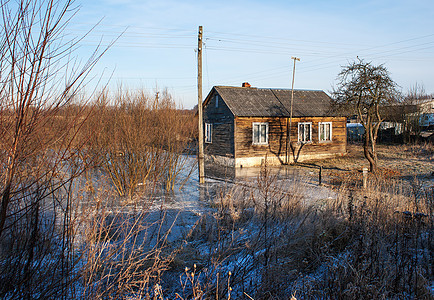 冬季农舍季节阳光木头房子天气农场乡村农家白色国家图片