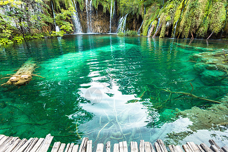 普利维茨湖 克罗地亚瀑布 神奇之地绿色瀑布旅行旅游国家美丽生态公园森林溪流图片