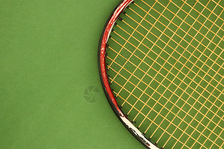 在绿色操场法院的网球拍 运动背景法庭竞赛球拍地面蓝色训练场地背景图片