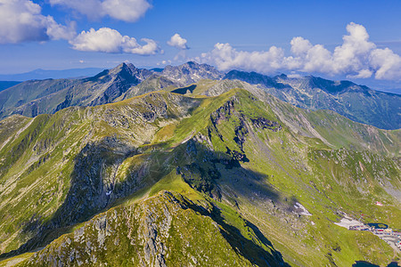法加拉斯山高山高山地区夏季风景图片