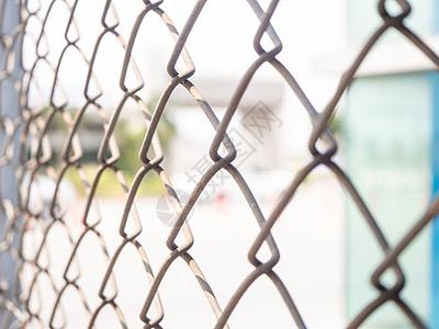 彼此相邻的铁丝网道路和 t 之间的线建造栅栏警卫障碍镀锌安全工业网格监狱金属图片