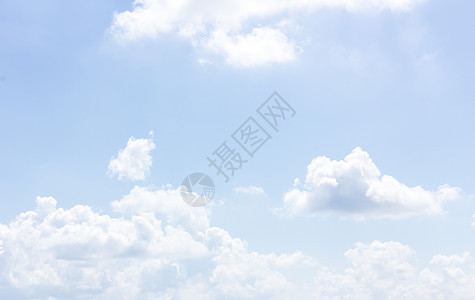 蓝蓝天空背景 云雾微小水分阴霾晴天天气沉淀积雨季节环境阳光气候图片