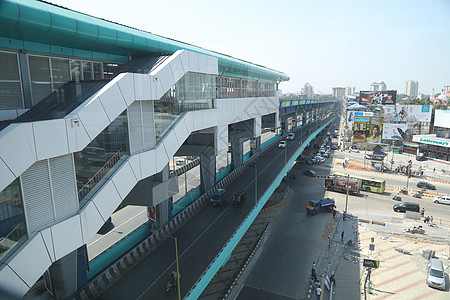 地铁火车站轨道力量电缆火车运输城市旅行蓝色商业技术图片