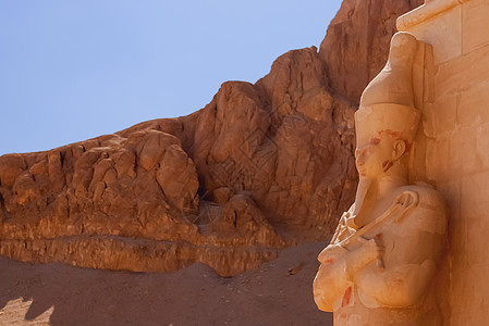 著名的哈特谢普苏特太平间寺庙的建筑细节 教科文组织世界遗产地 埃及代尔巴哈里法老宗教沙漠旅游地标观光入口雕塑旅行遗产图片