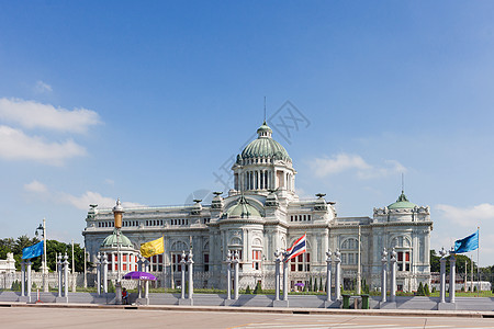 在泰国曼谷的皇室接待厅阿南塔·萨马霍姆王座图片