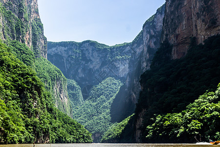 墨西哥恰帕斯州苏米德罗峡谷景点生态旅游山脉旅游环境植物图片